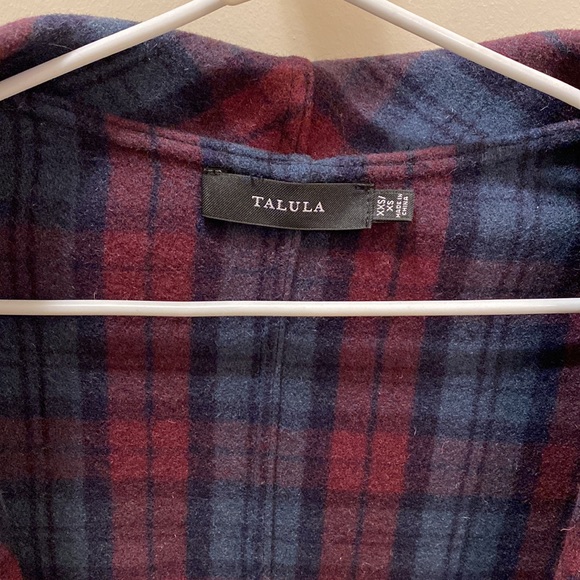 Aritzia wool poncho xxs/xs (oversized) - Picture 2 of 4